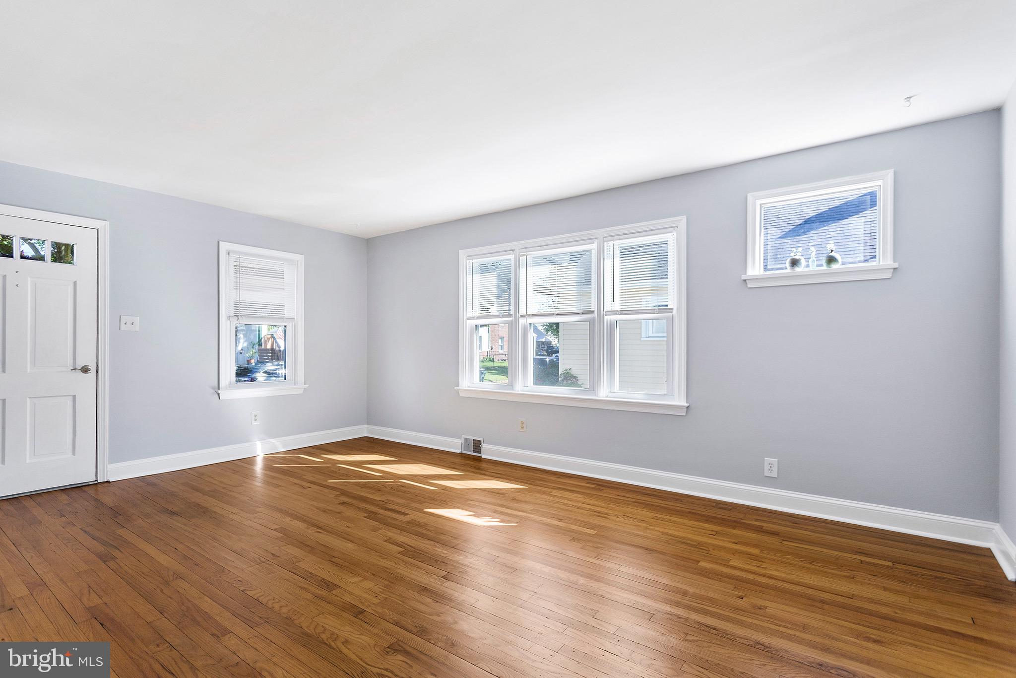 208 Walnut Road Wallingford, PA 19086 - Photo 5 of 20