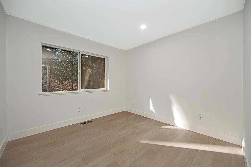 1033 R And R Place Colfax, CA 95713 - Photo 33 of 66