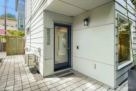 $964,000 | 6533 34th Avenue Southwest, Unit B, Seattle, WA 98126