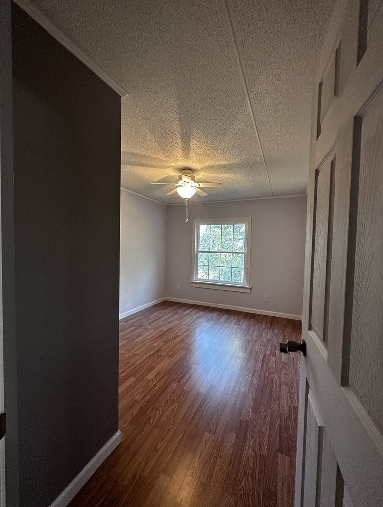 35659 Washington Spring Road Glade Spring, VA 24340 - Photo 13 of 20 Gallery Image 13