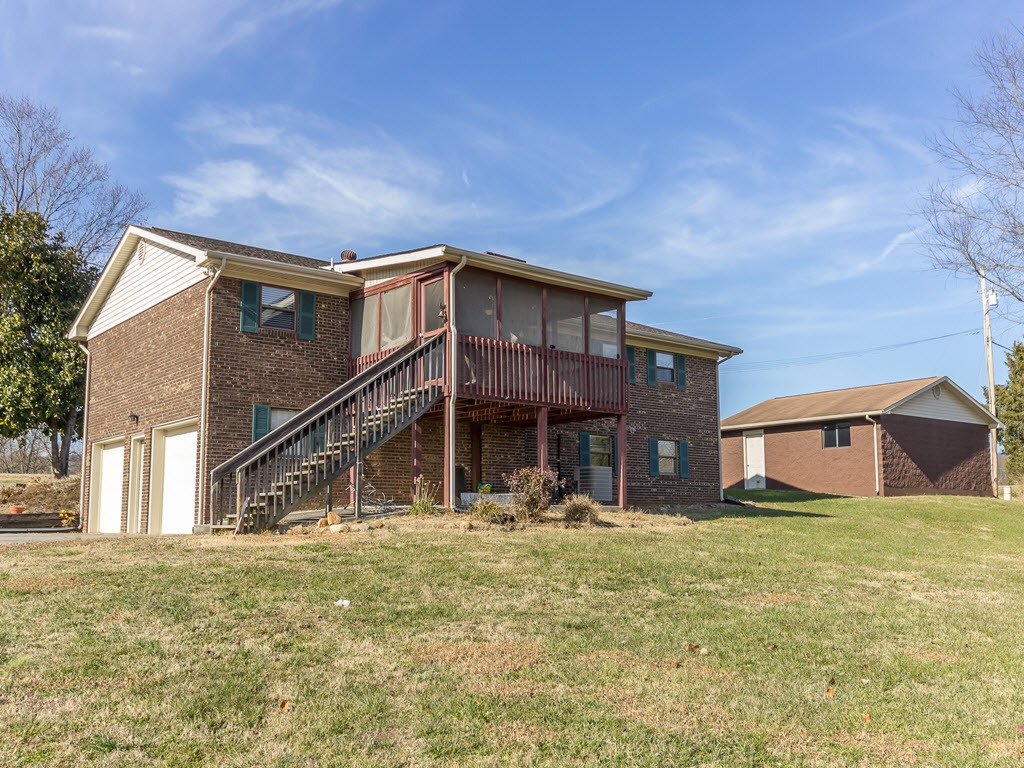 678 Noes Chapel Road Morristown, TN 37814 - Photo 2 of 31 Photo 2