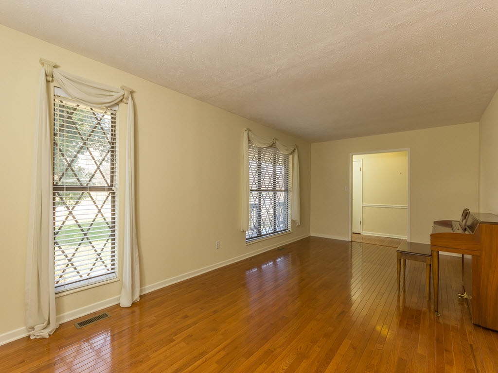 678 Noes Chapel Road Morristown, TN 37814 - Photo 6 of 31 Photo 6