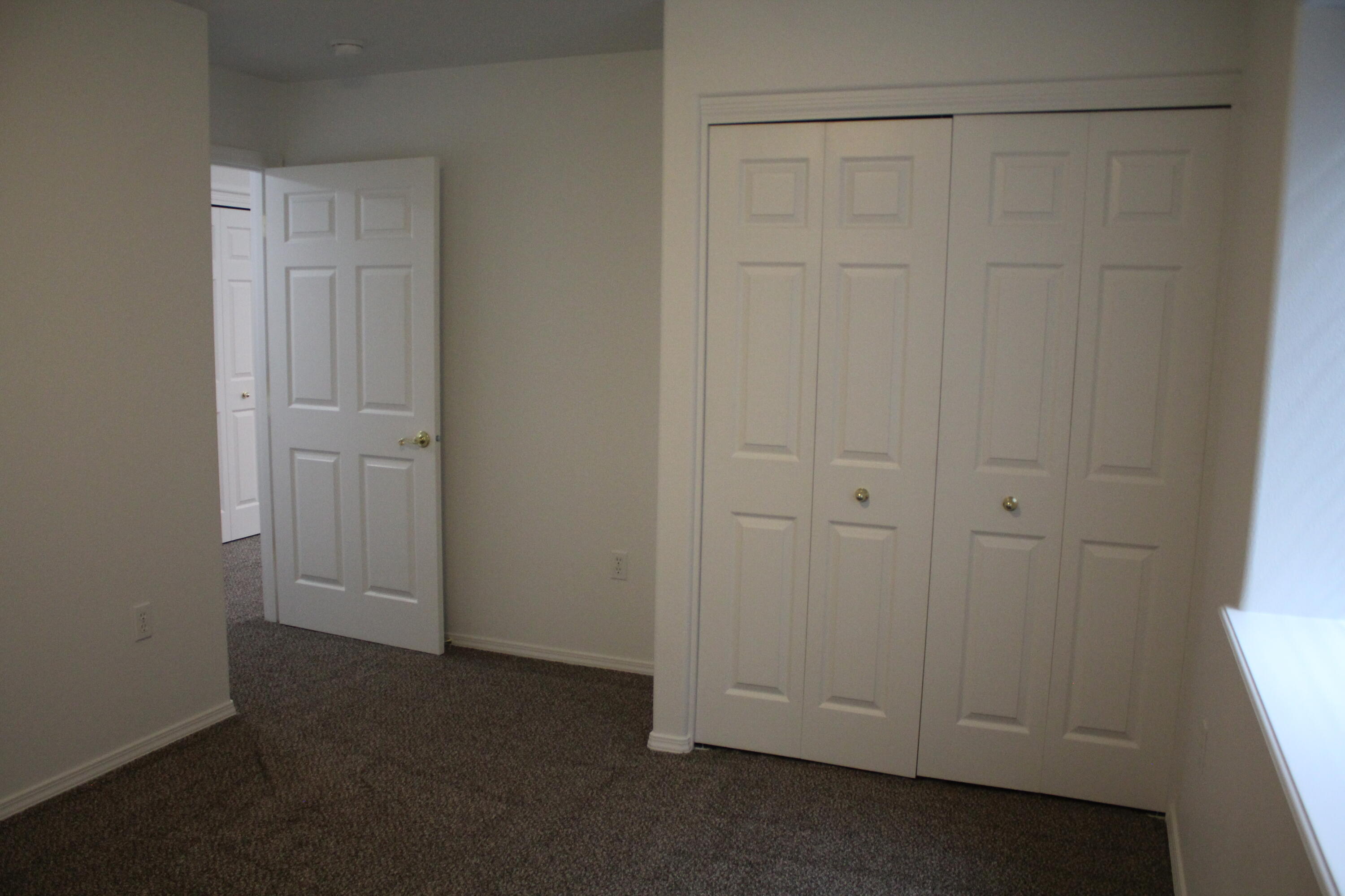3007 Southwest University Road Grants Pass, OR 97527 - Photo 10 of 29 3007 guest