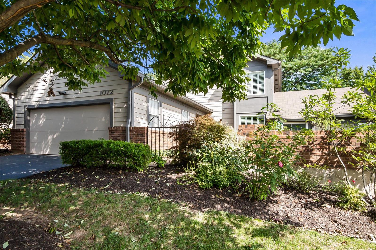 1072 North Spoede Road St. Louis, MO 63146 - Photo 1 of 33 Gallery Image 1