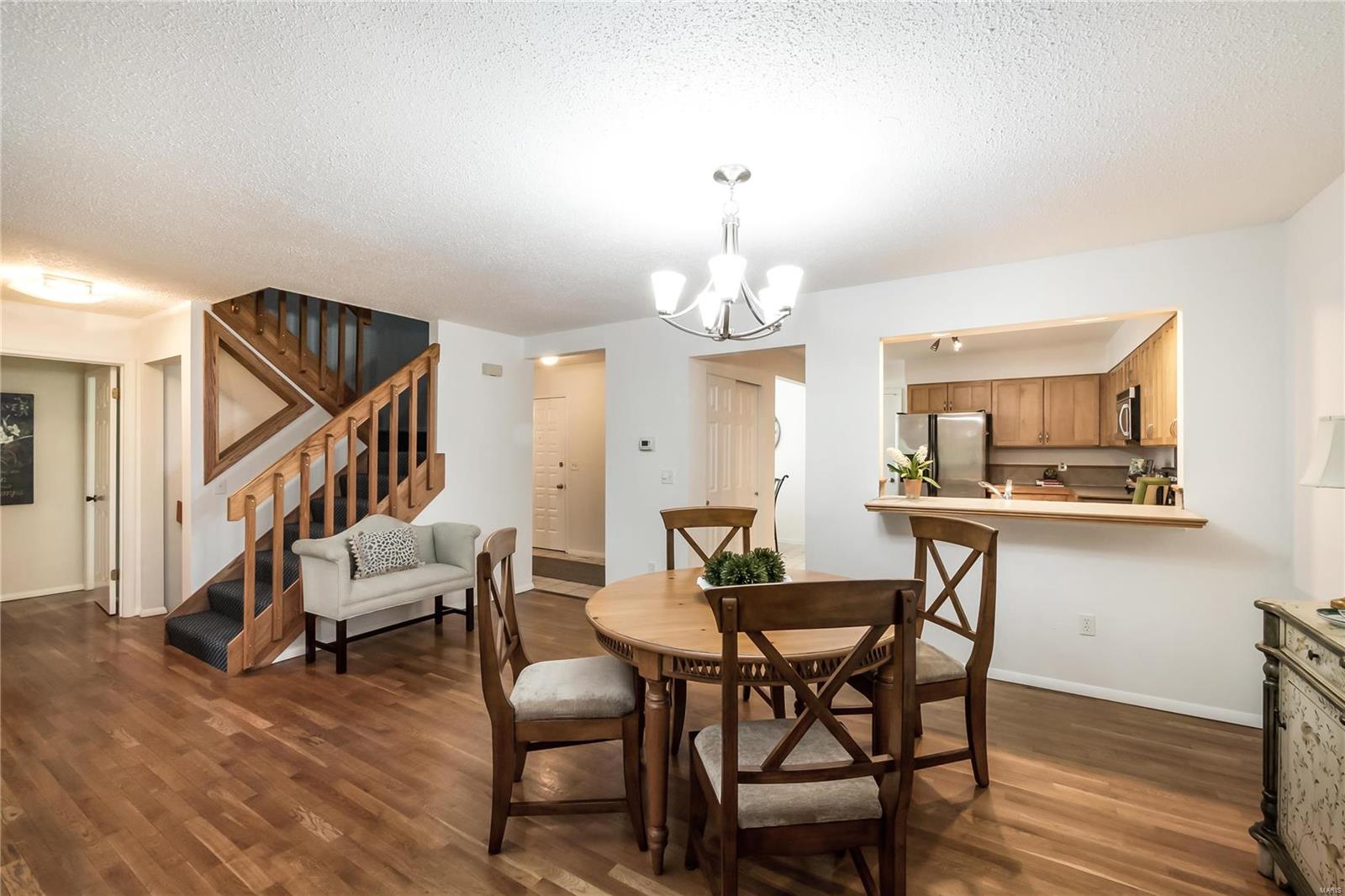 1072 North Spoede Road St. Louis, MO 63146 - Photo 12 of 33 Gallery Image 12