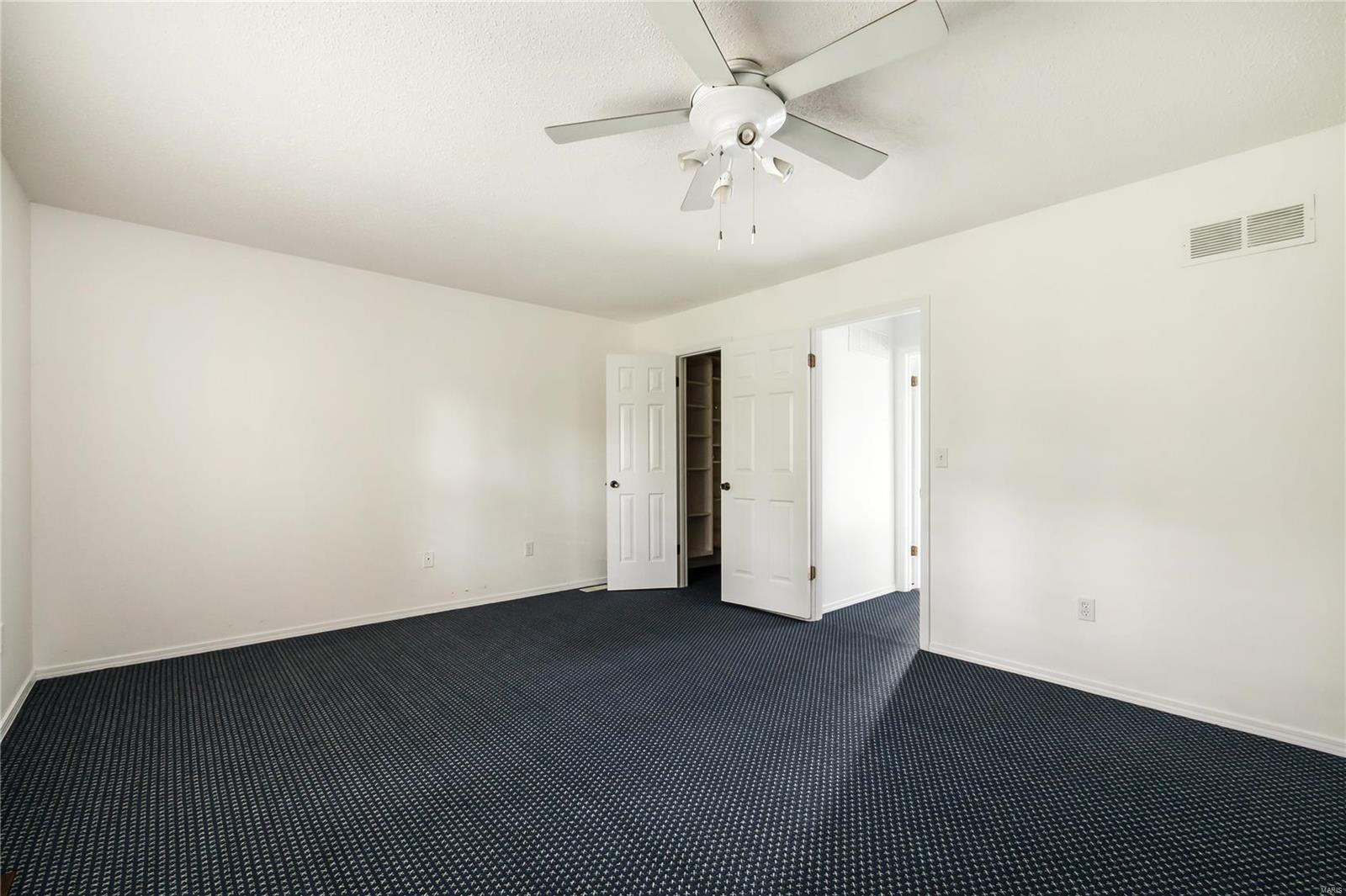 1072 North Spoede Road St. Louis, MO 63146 - Photo 23 of 33 Gallery Image 23