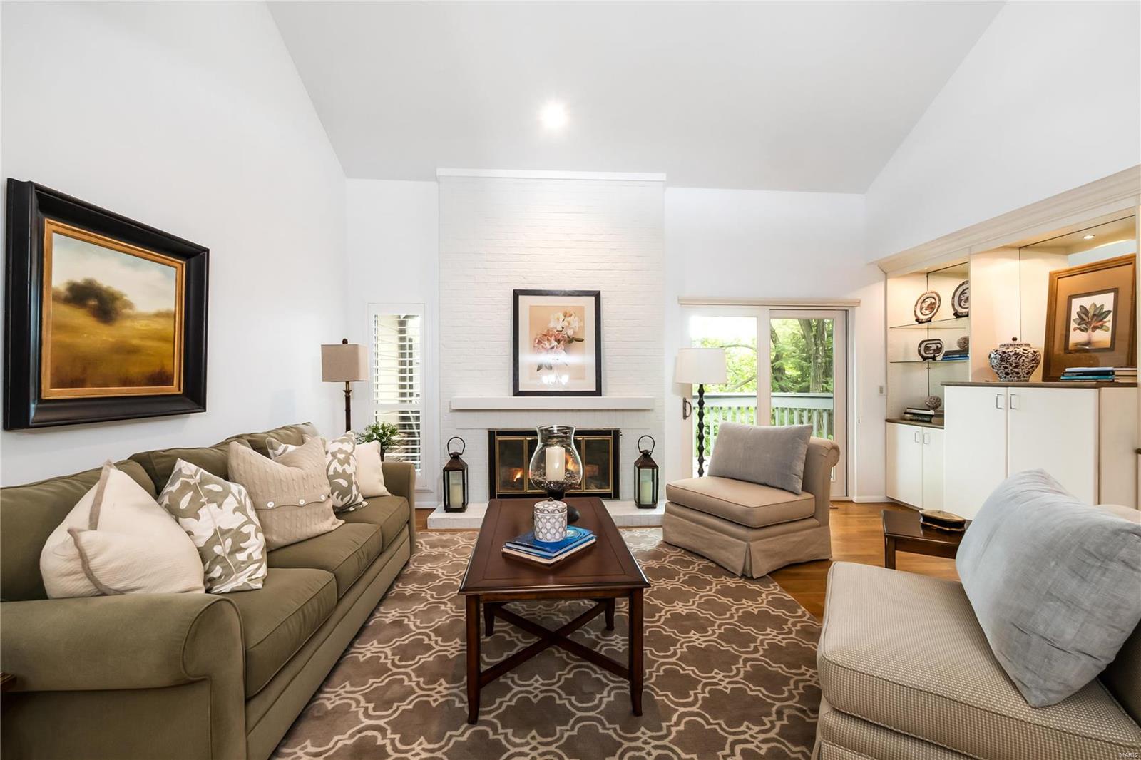 1072 North Spoede Road St. Louis, MO 63146 - Photo 7 of 33 Gallery Image 7
