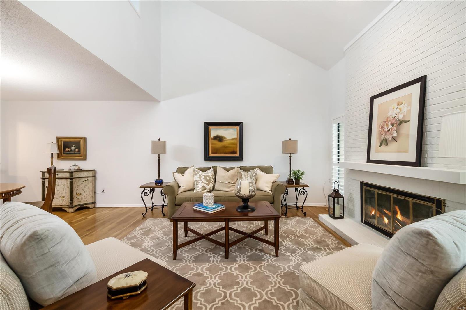 1072 North Spoede Road St. Louis, MO 63146 - Photo 8 of 33 Gallery Image 8