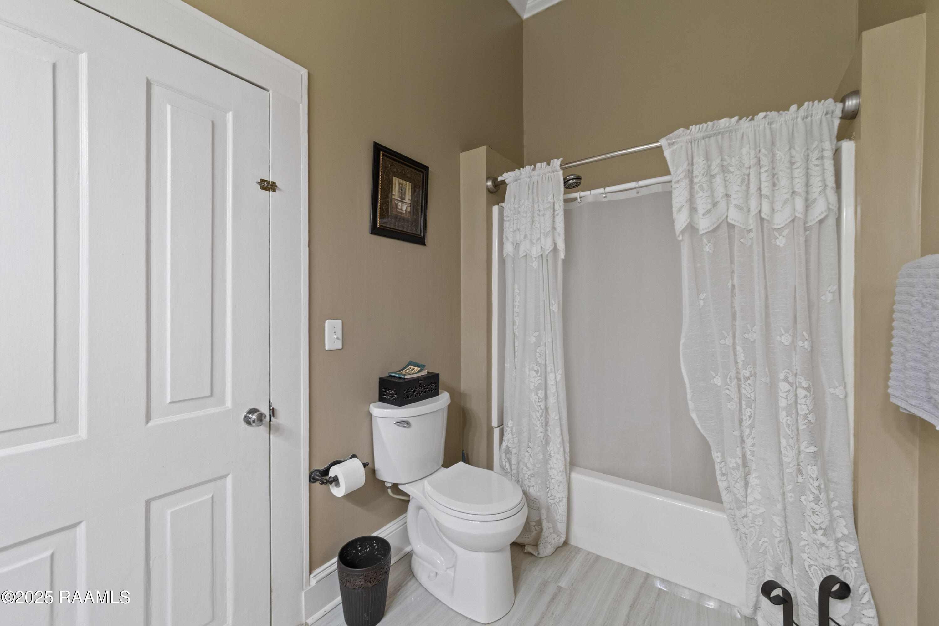 309 North Polk Street Rayne, LA 70578 - Photo 35 of 48 309 N Polk St-102