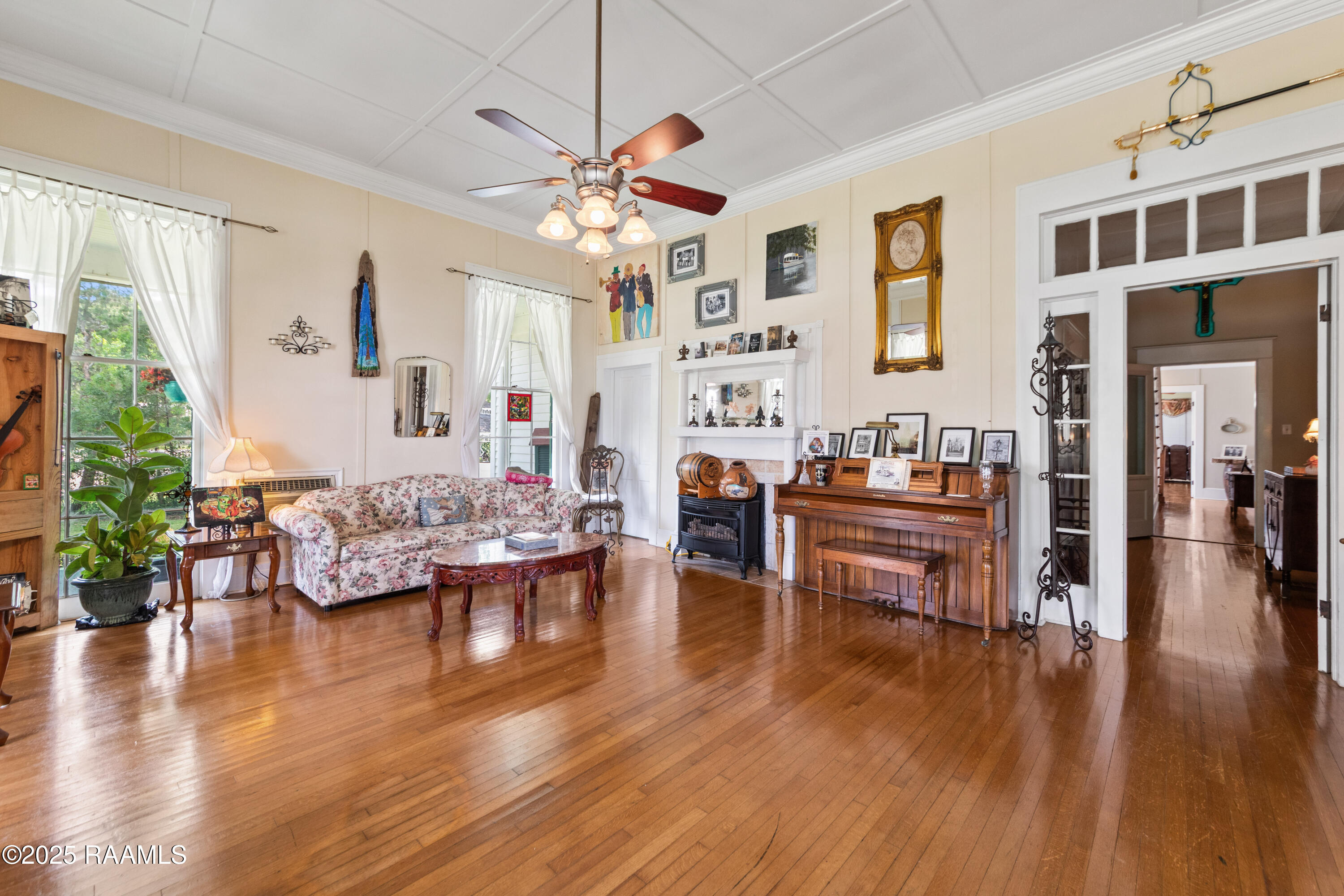 309 North Polk Street Rayne, LA 70578 - Photo 6 of 48 309 N Polk St-108