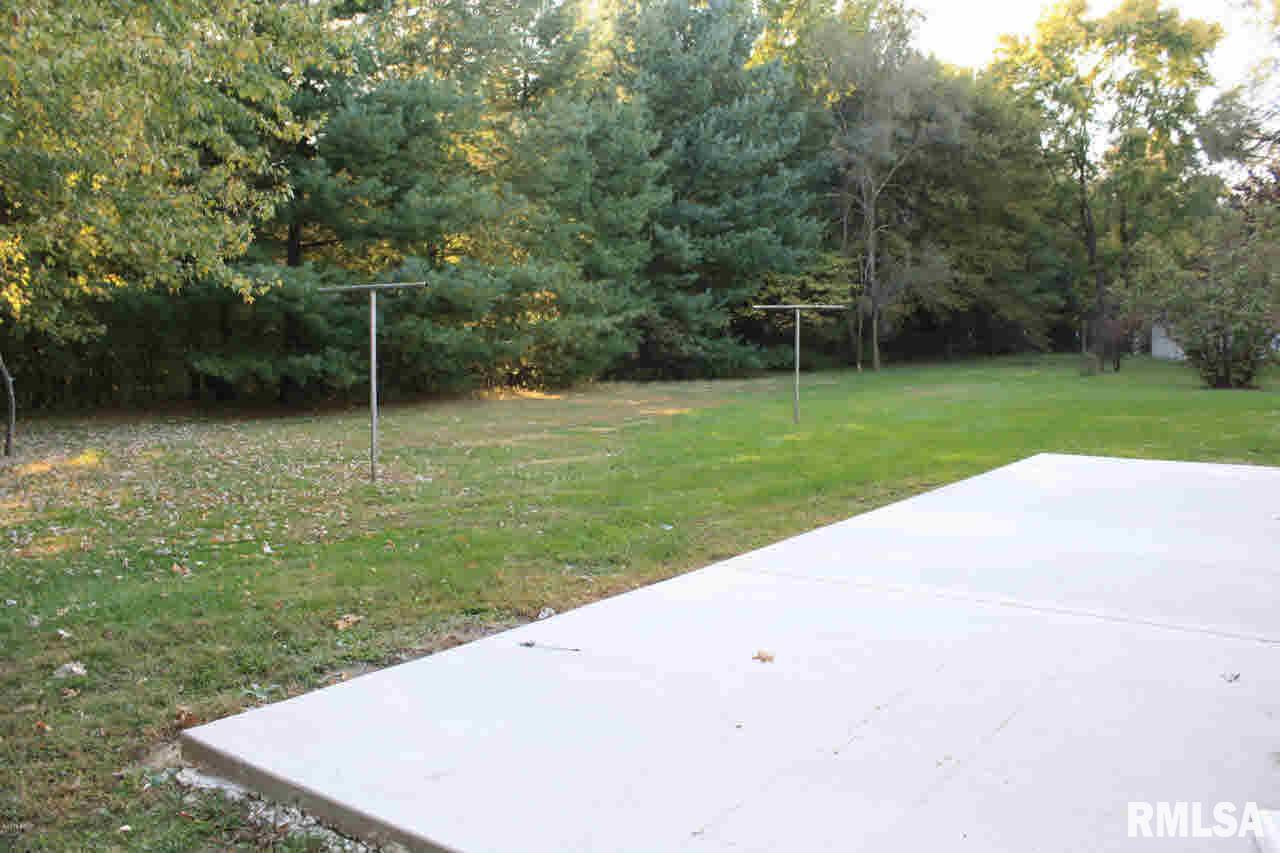 454 Edgewood Road Salem, IL 62881 - Photo 23 of 29 Gallery Image 23