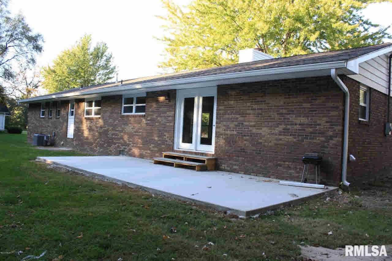 454 Edgewood Road Salem, IL 62881 - Photo 24 of 29 Gallery Image 24