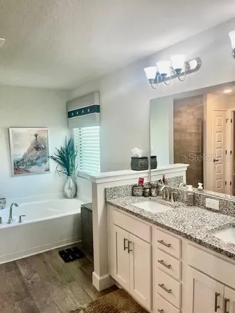 $434,999 | 4527 Grandview Glen Drive, Auburndale, FL 33823