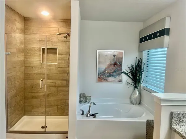 $434,999 | 4527 Grandview Glen Drive, Auburndale, FL 33823