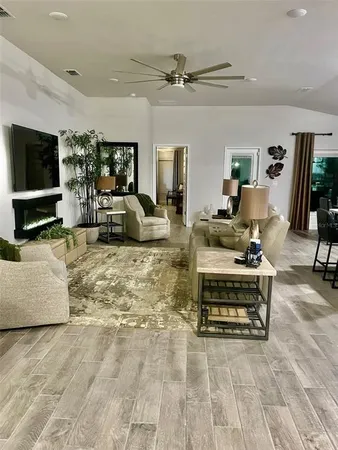 $434,999 | 4527 Grandview Glen Drive, Auburndale, FL 33823
