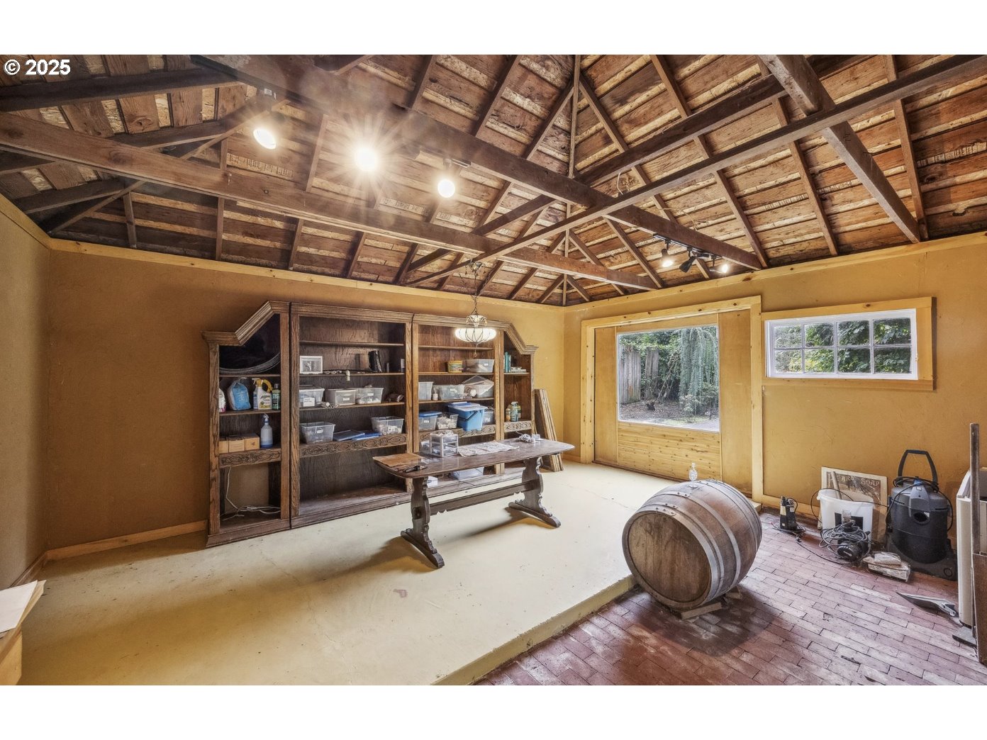8535 Southwest Birchwood Road Portland, OR 97225 - Photo 42 of 47 Gallery Image 42