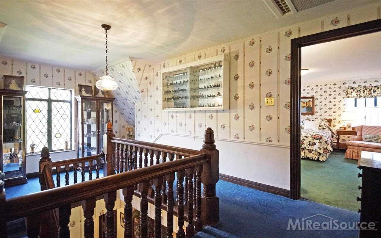 126 Moran Road Grosse Pointe Farms, MI 48236 - Photo 18 of 29