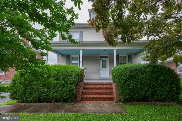 $295,000 | 63 West Willow Road, Willow Street, PA 17584