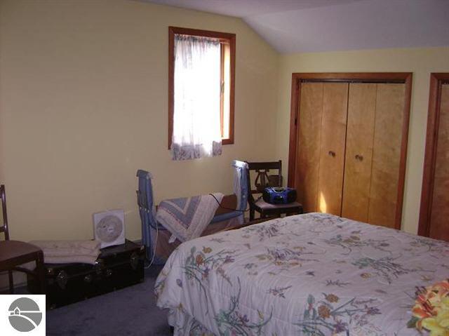 4295 Putnam Road Hale, MI 48739 - Photo 8 of 13 1754471-7.JPG