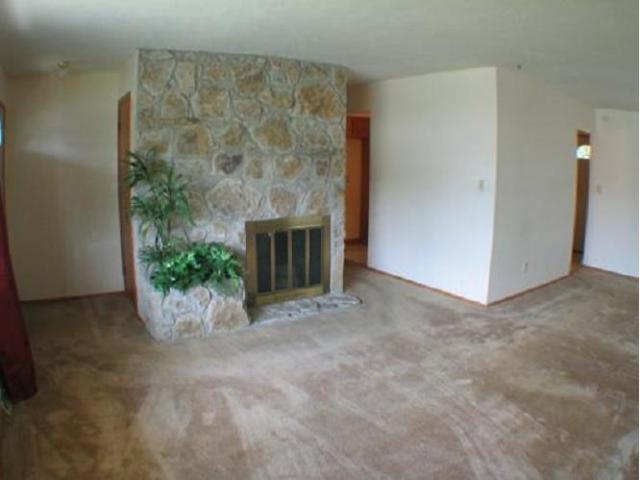 1391 Harlow Road Columbus, OH 43227 - Photo 6 of 8 Gallery Image 6