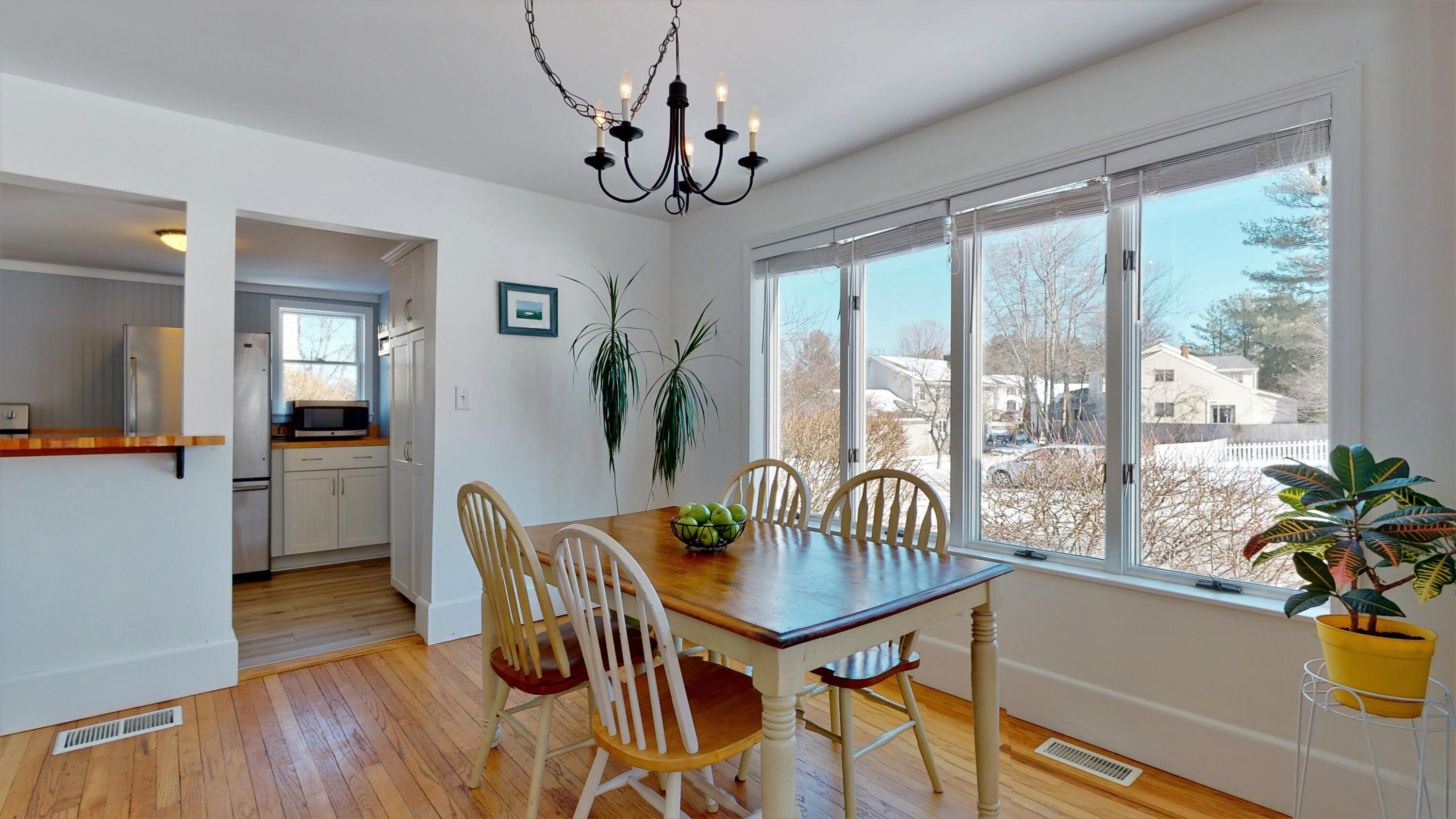 168 Curtis Road Portland, ME 04103 - Photo 8 of 53 curtis 3b