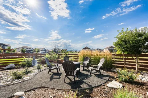 a view of a terrace with sitting area