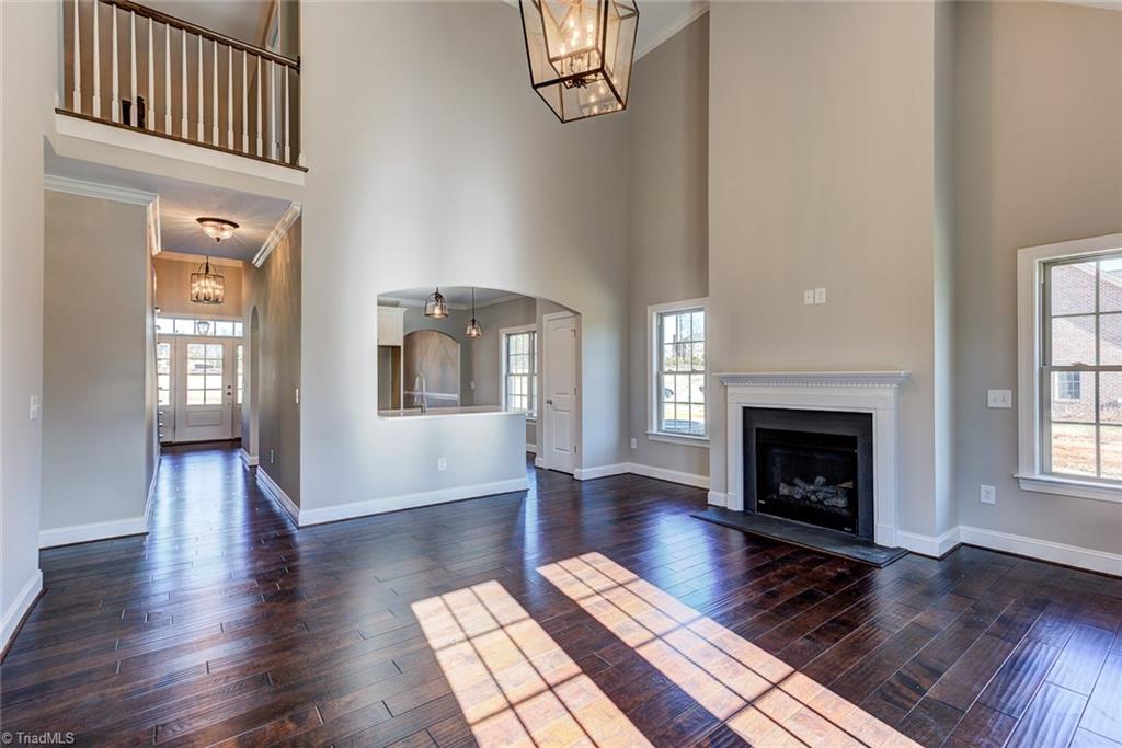 2275 Renaissance Lane High Point, NC 27262 - Photo 10 of 20 Gallery Image 10