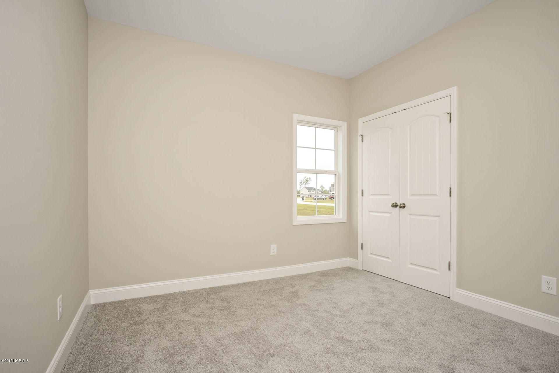 180 Peytons Ridge Drive Hubert, NC 28539 - Photo 13 of 32 013_180_peytons_ridge_rd_13nov2018_jwb_0