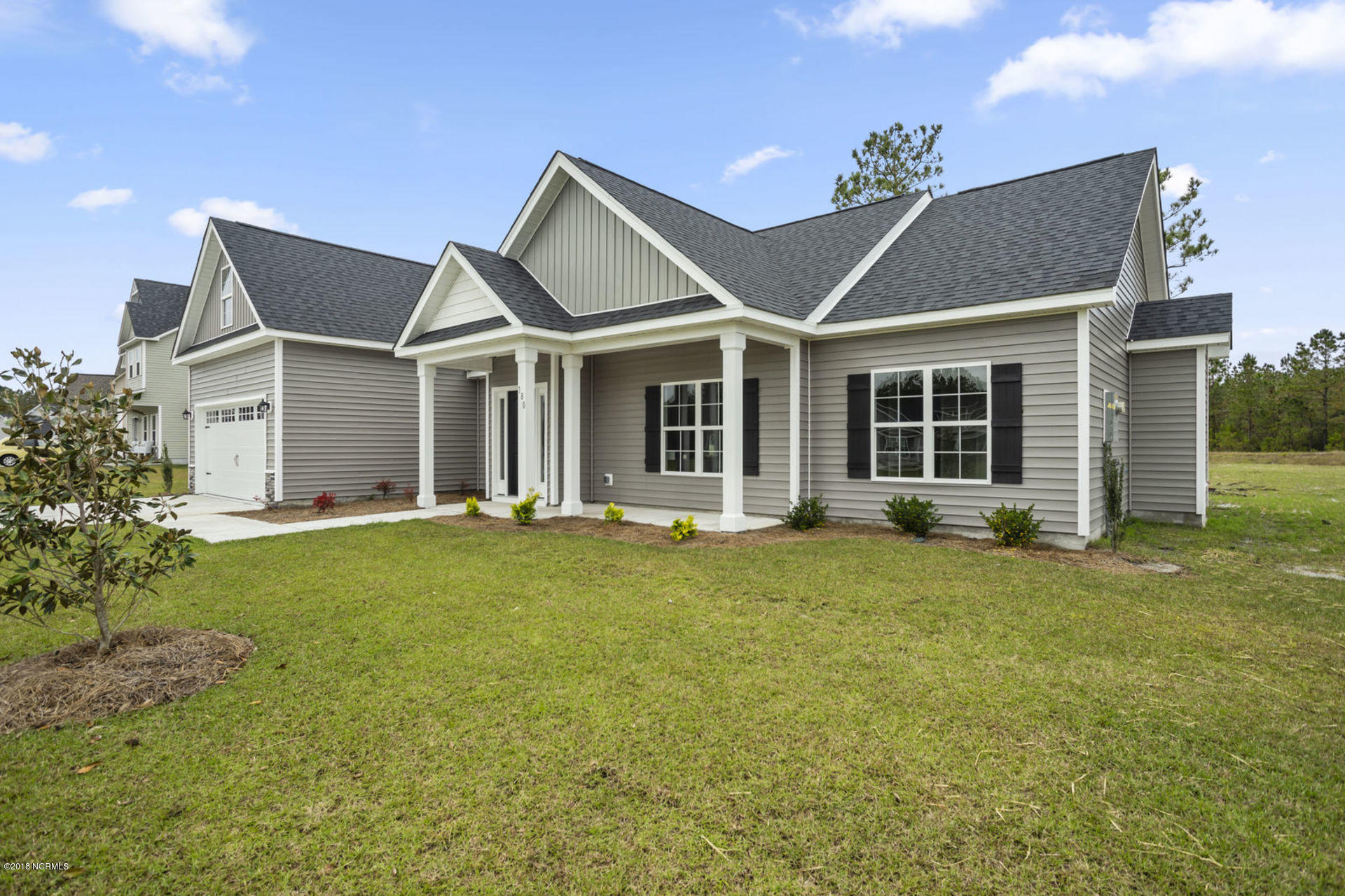 180 Peytons Ridge Drive Hubert, NC 28539 - Photo 2 of 32 002_180_peytons_ridge_rd_13nov2018_jwb_0