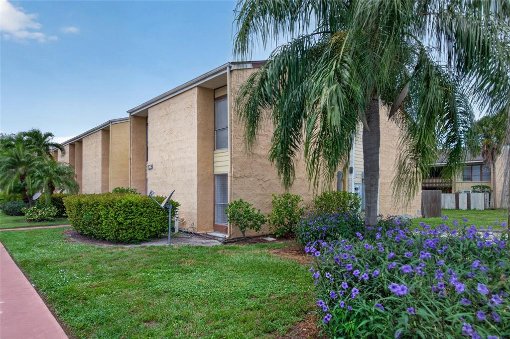 3461 Clark Road, Unit 160 Sarasota, FL 34231 - Photo 3 of 29 Gallery Image 3