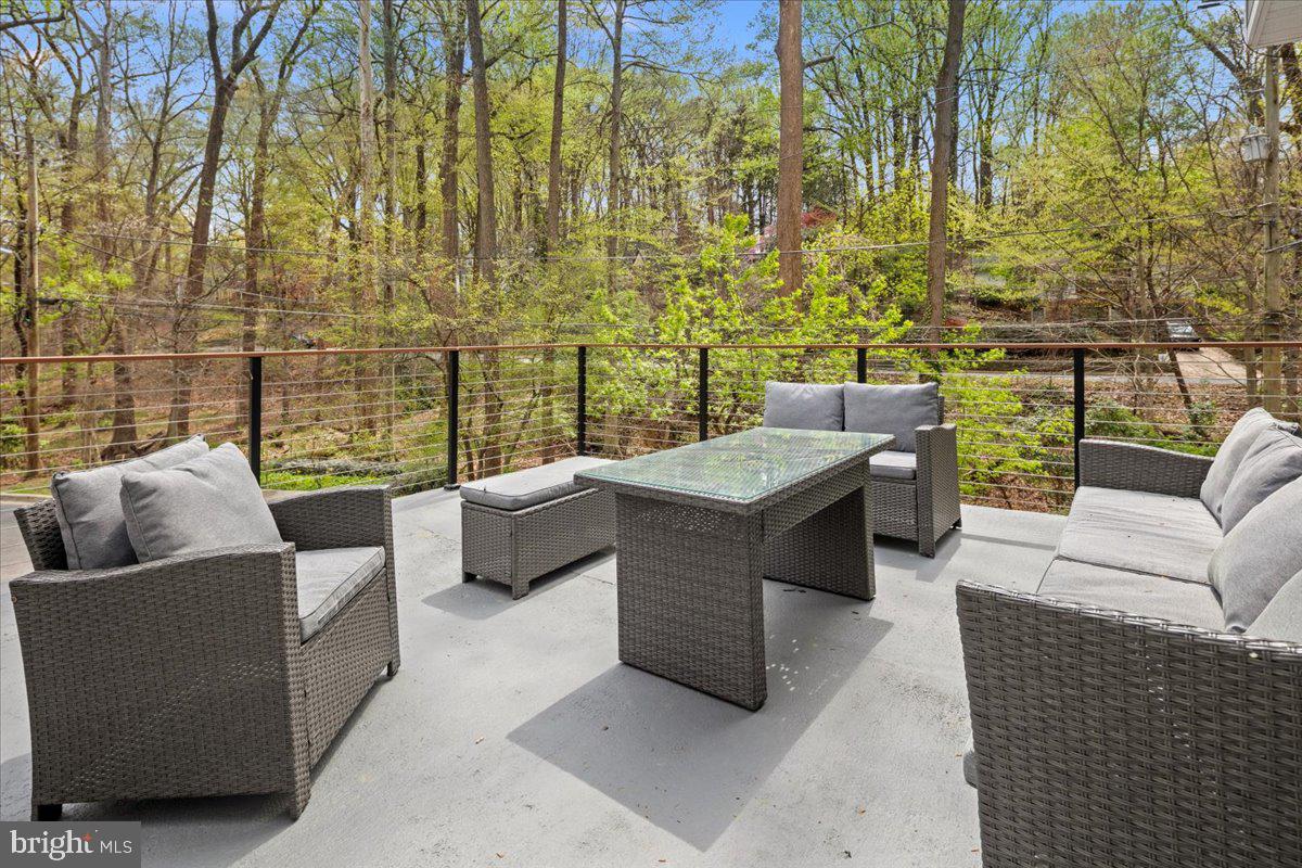 111 Sunnyside Road Silver Spring, MD 20910 - Photo 22 of 44