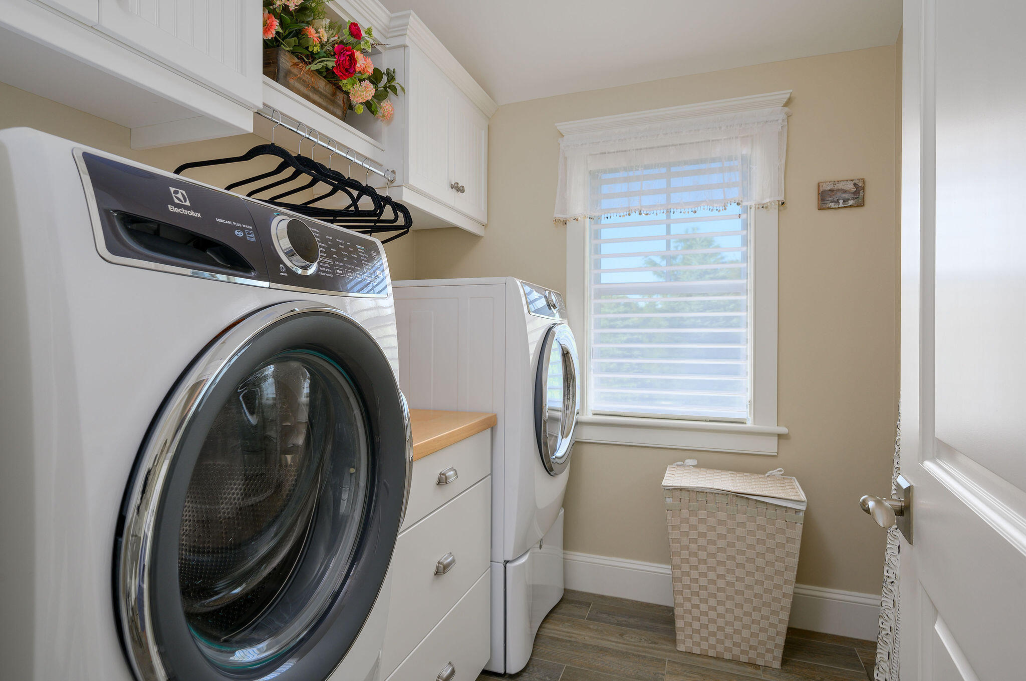 111 Harris Meadow Lane Barnstable, MA 02630 - Photo 32 of 56 a utility room with dryer and washer