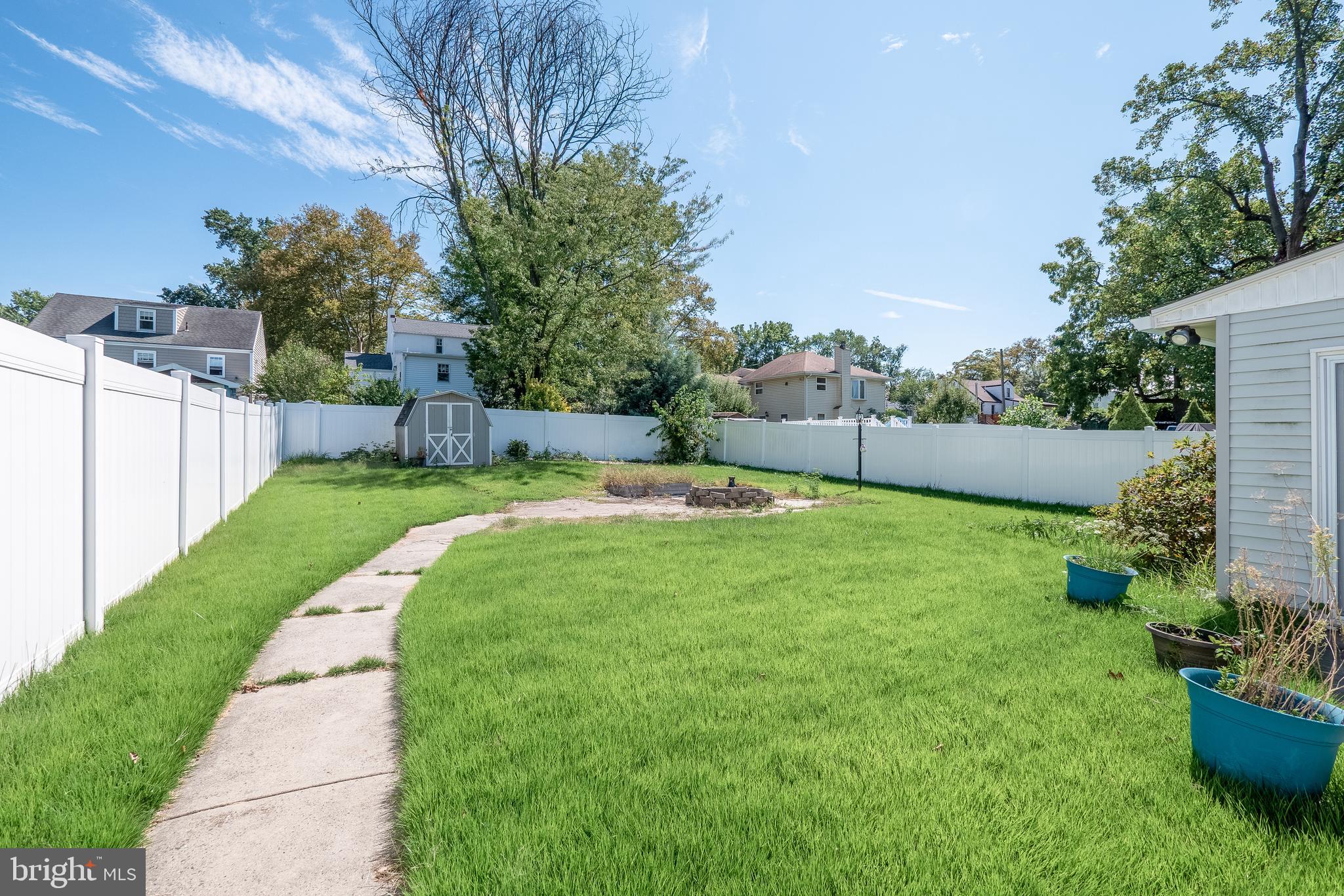 211 Madison Road Willow Grove, PA 19090 - Photo 31 of 39 Back Yard