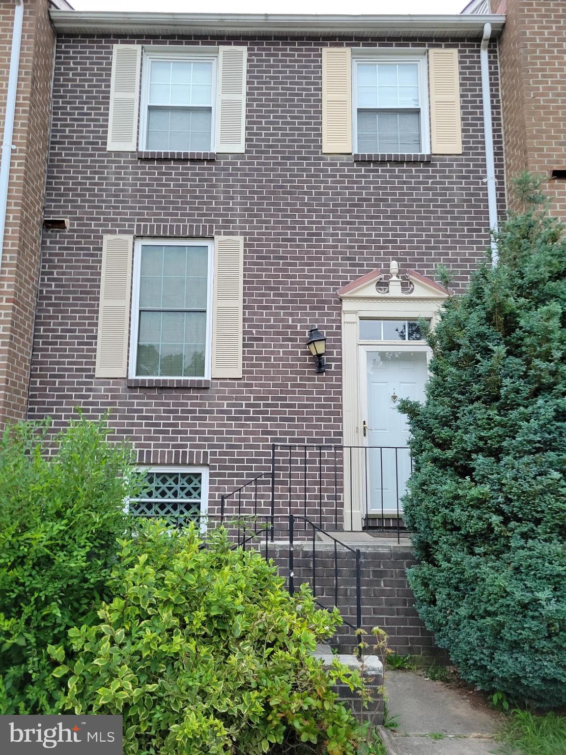 2505 Ebony Road Parkville, MD 21234 - Photo 1 of 34