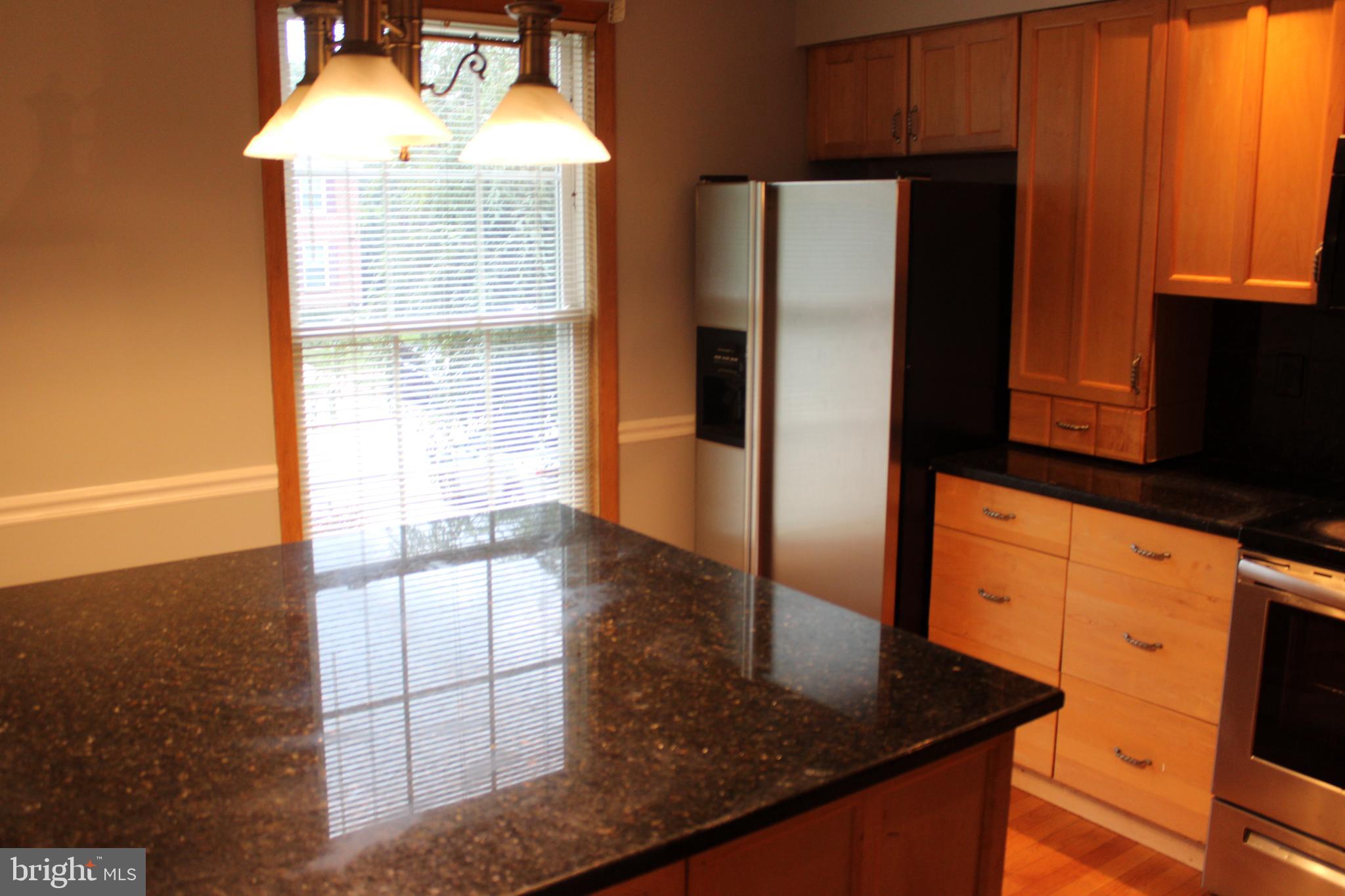 2505 Ebony Road Parkville, MD 21234 - Photo 13 of 34