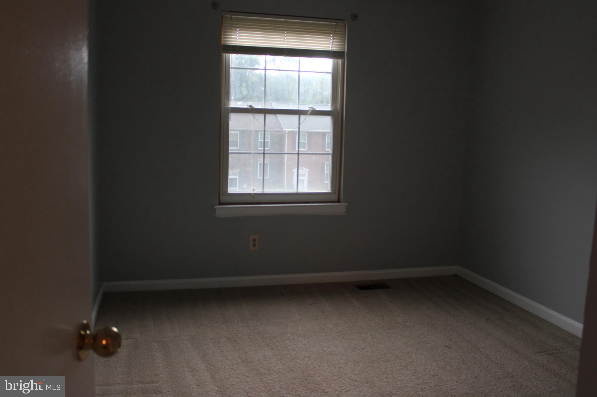 2505 Ebony Road Parkville, MD 21234 - Photo 26 of 34