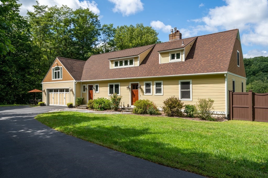 116 Brickyard Road Southampton, MA 01073 - Photo 3 of 42