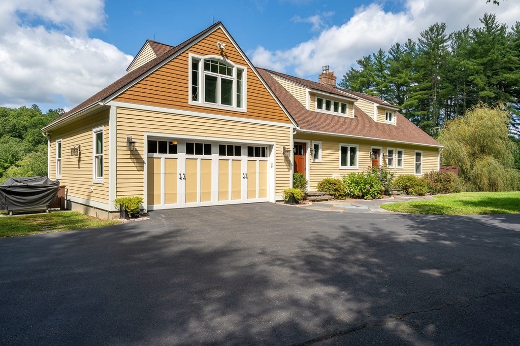 116 Brickyard Road Southampton, MA 01073 - Photo 4 of 42