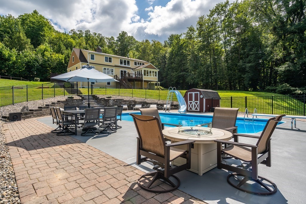 116 Brickyard Road Southampton, MA 01073 - Photo 9 of 42