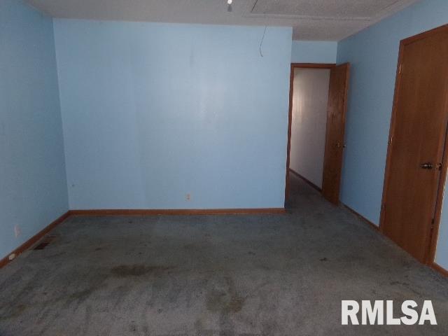 1403 North Fairview Avenue Decatur, IL 62526 - Photo 5 of 10