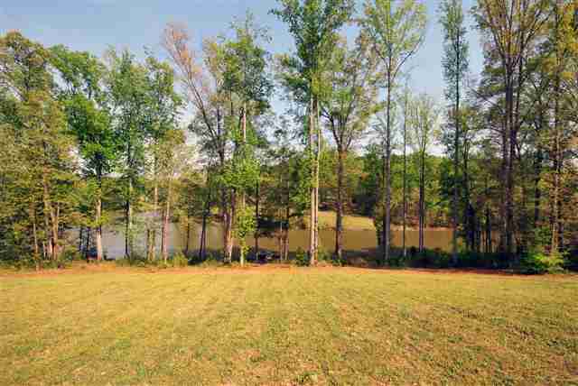 176 Roundstone Drive Inman, SC 29349 - Photo 3 of 24