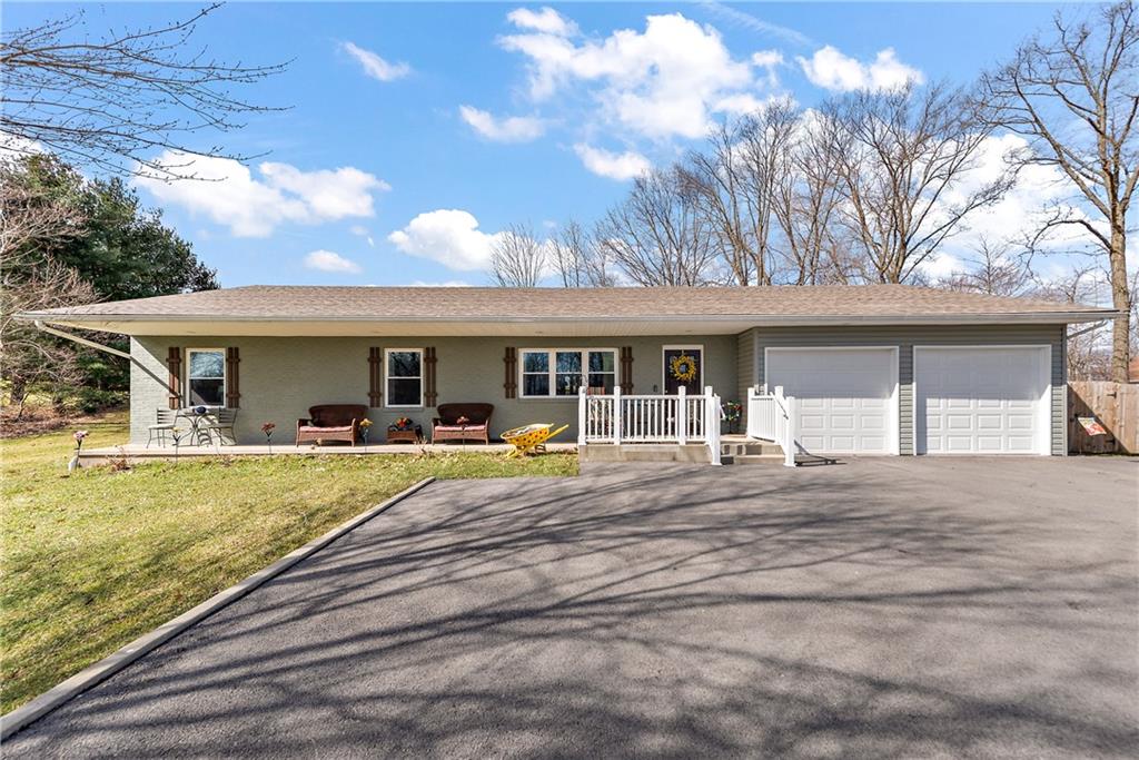 141 Isle Road Butler, PA 16001 - Photo 1 of 23 Gallery Image 1