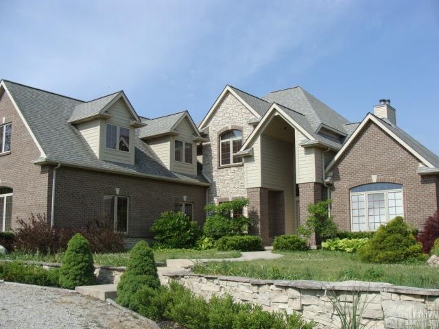 12919 Schwartz Road Grabill, IN 46741 - Photo 2 of 30