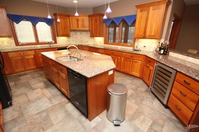 12919 Schwartz Road Grabill, IN 46741 - Photo 7 of 30