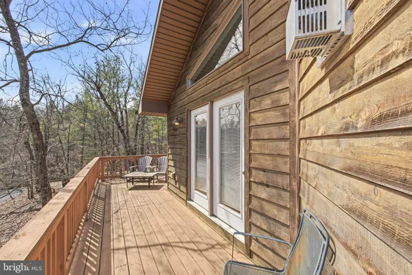 $395,000 | 262 Hogan Drive, Basye, VA 22810