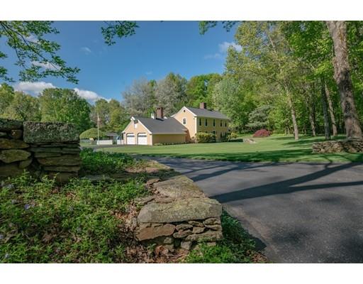 61 Hutchinson Road Sutton, MA 01590 - Photo 1 of 40