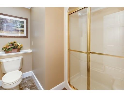 61 Hutchinson Road Sutton, MA 01590 - Photo 32 of 40