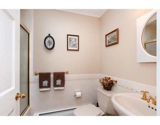 61 Hutchinson Road Sutton, MA 01590 - Photo 36 of 40