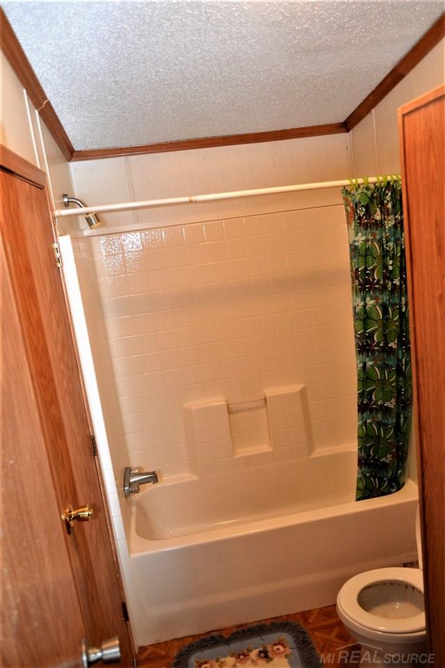 6800 Derby Road Applegate, MI 48401 - Photo 17 of 28 31330303-16.JPG
