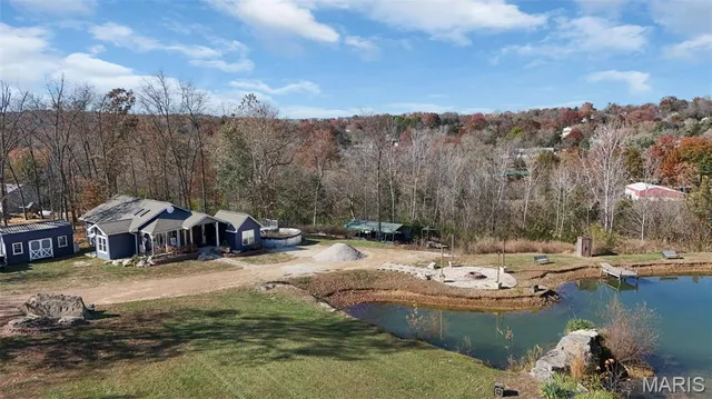 $325,000 | 5893 Midridge Drive, House Springs, MO 63051